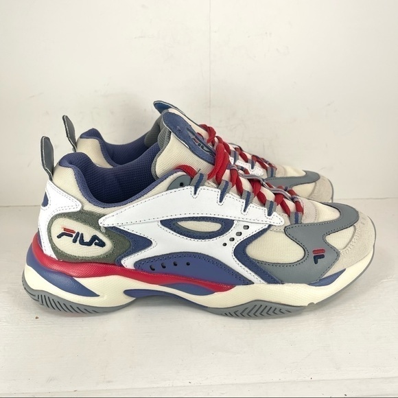 Fila Boveasorus Leather Low Top Sneaker Size 9.5 Women